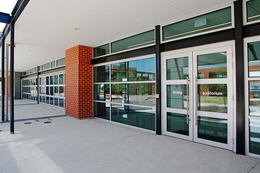 What is the best material for Commercial Structure Windows ?
